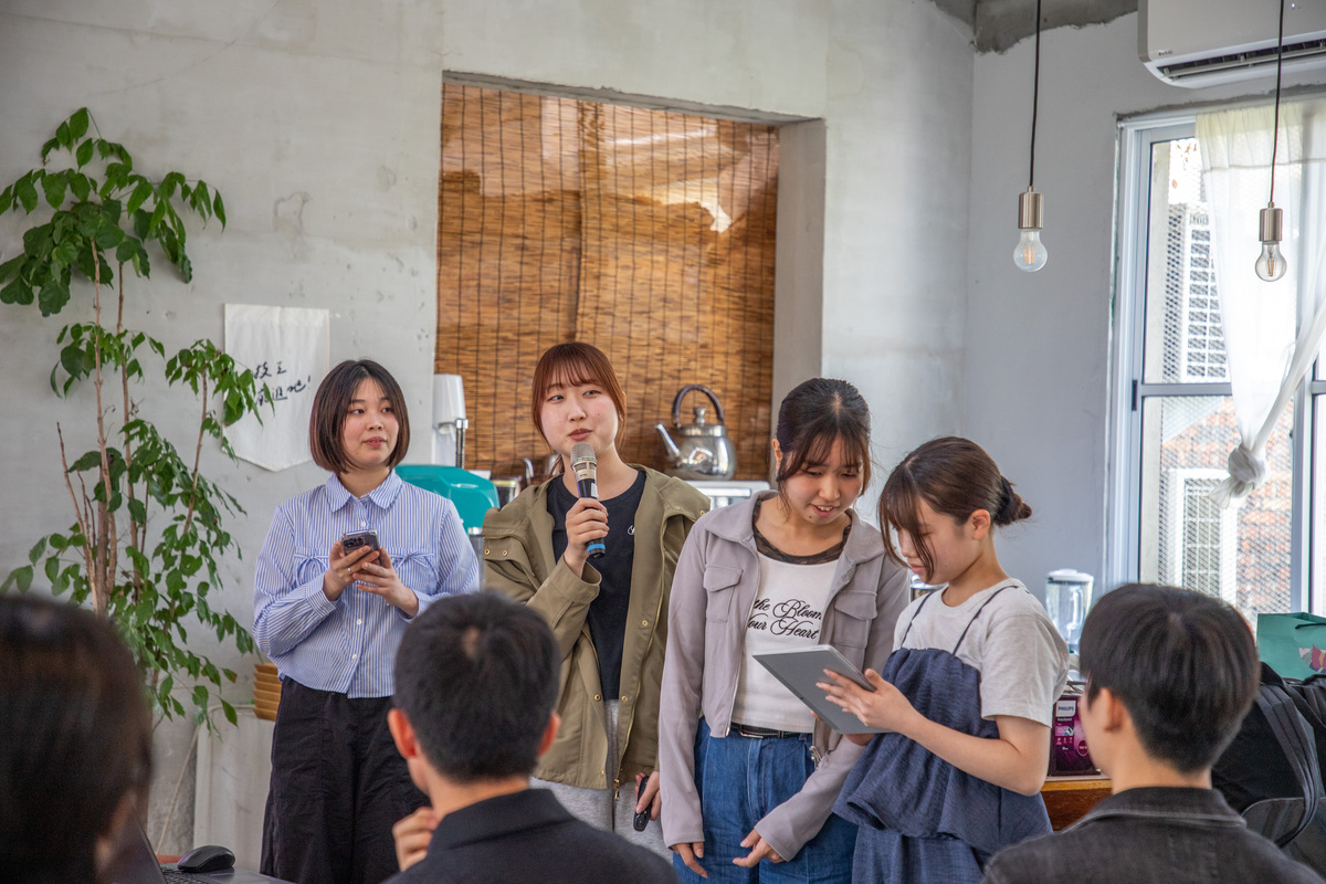 愛媛大學學生分別以傳統文化、飲食文化及偶像文化為主題介紹日本，增進彼此理解與文化交流。(另開新視窗/jpg檔)圖片