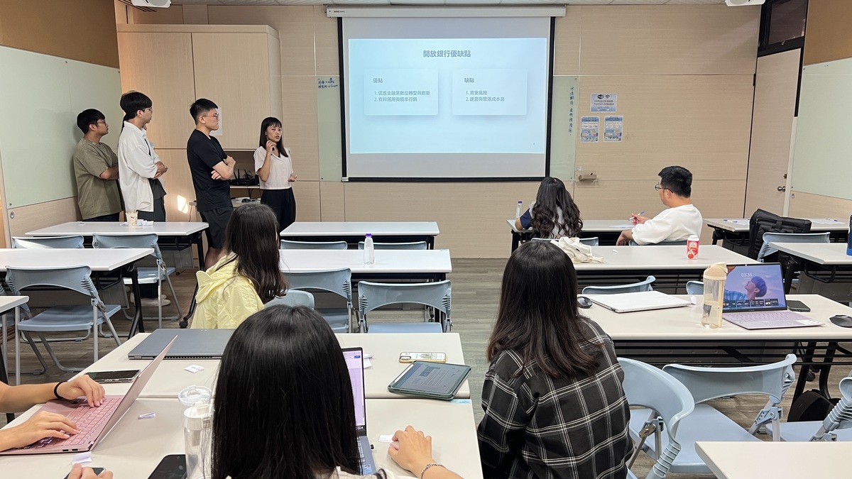 簡報報告與講師延伸提問(另開新視窗/jpg檔)圖片