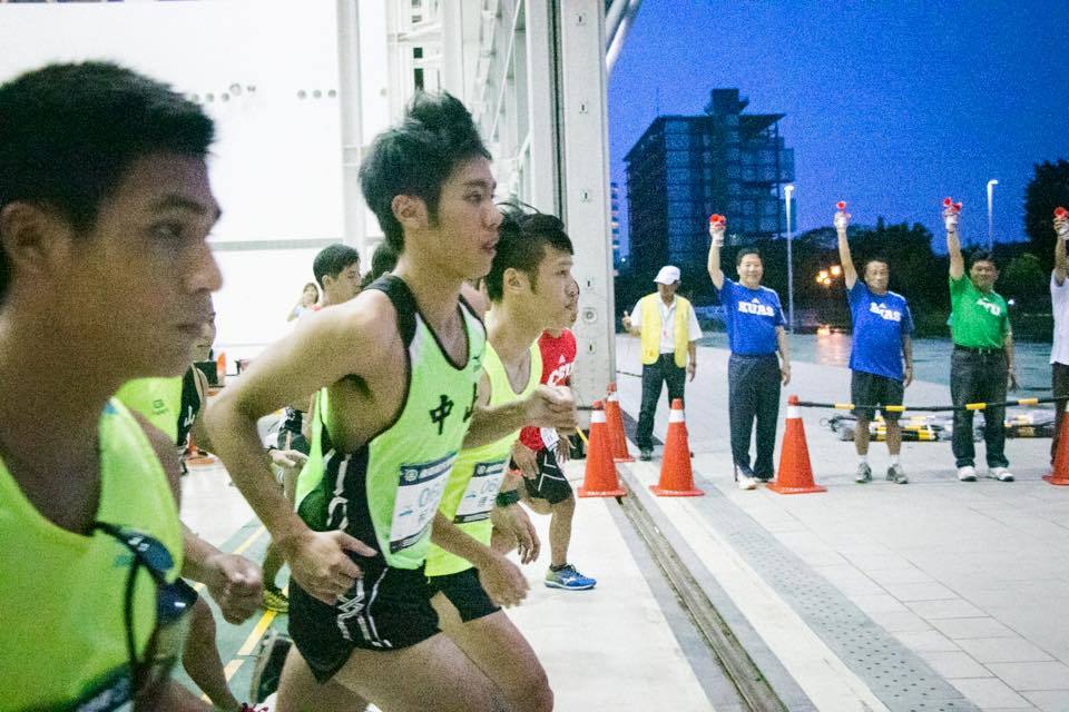 預備~跑!(陸生喬靜宜 提供)(另開新視窗/jpg檔)圖片