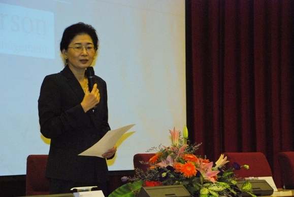 研討會召集人馬黛教授(另開新視窗/jpg檔)圖片