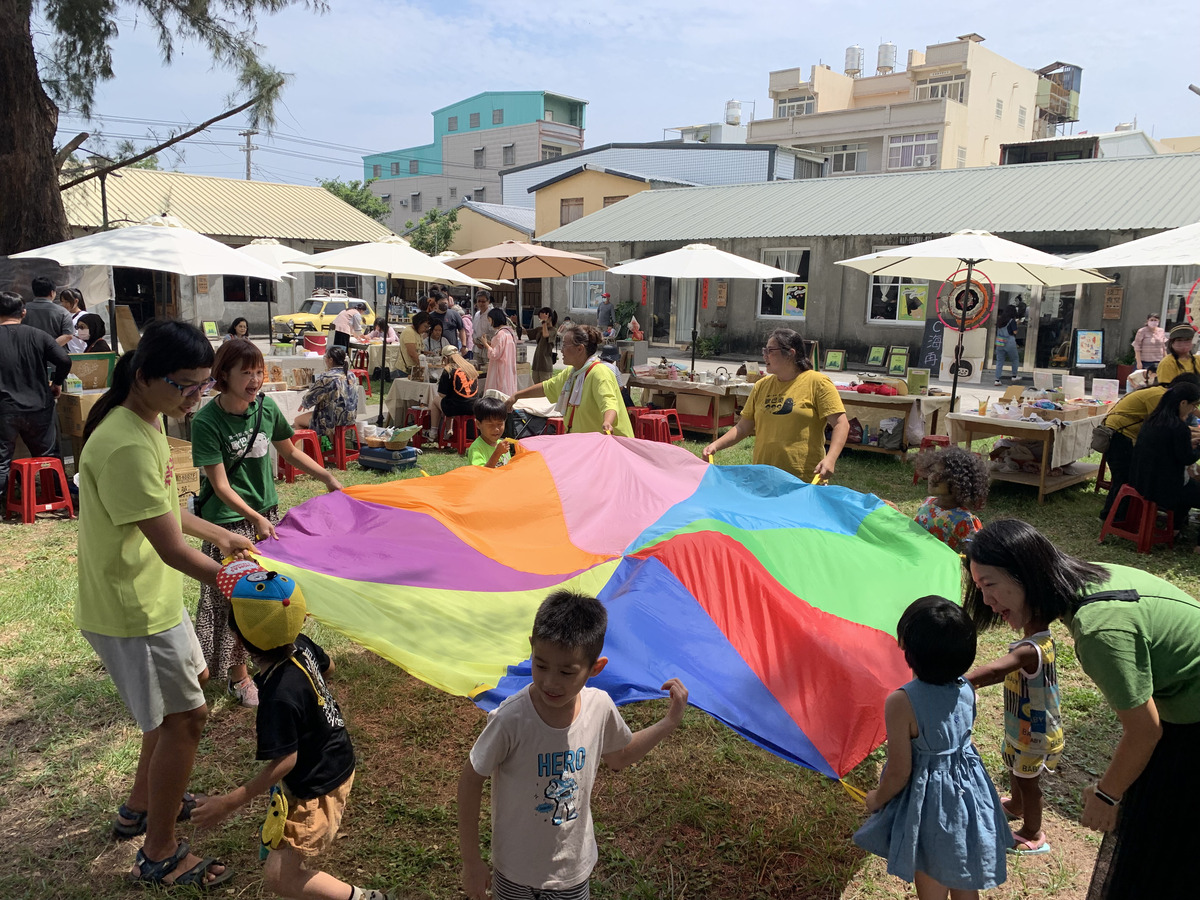 現場親子互動(另開新視窗/jpg檔)圖片