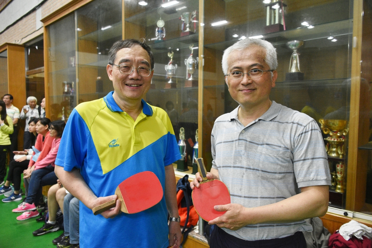 擊出新春好運 2018菜鳥盃桌球賽熱血開打(另開新視窗/jpg檔)圖片