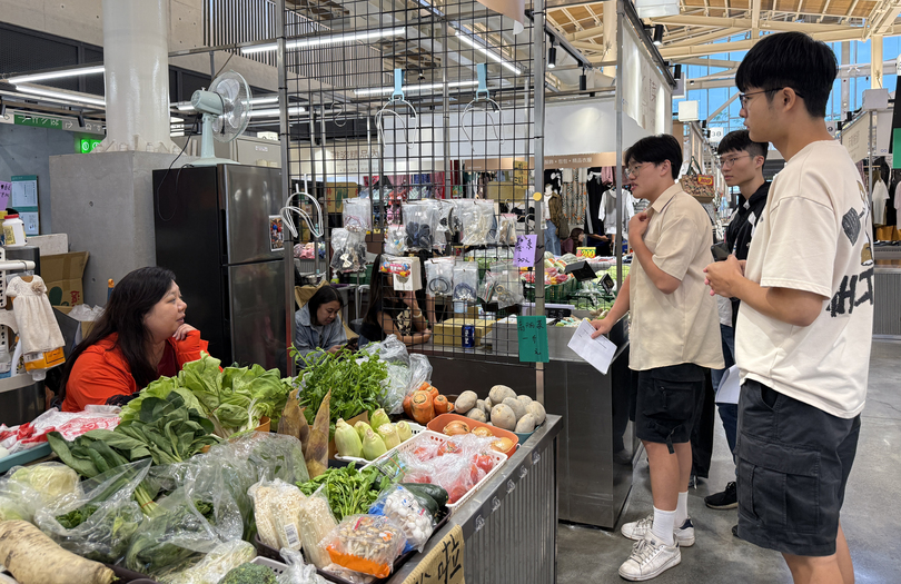 老市場新生命！　三校師生共探屏東西市場轉型創生