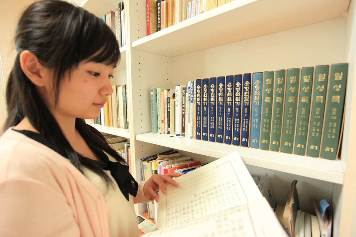 韓國中心位於文學院655室(另開新視窗/jpg檔)圖片