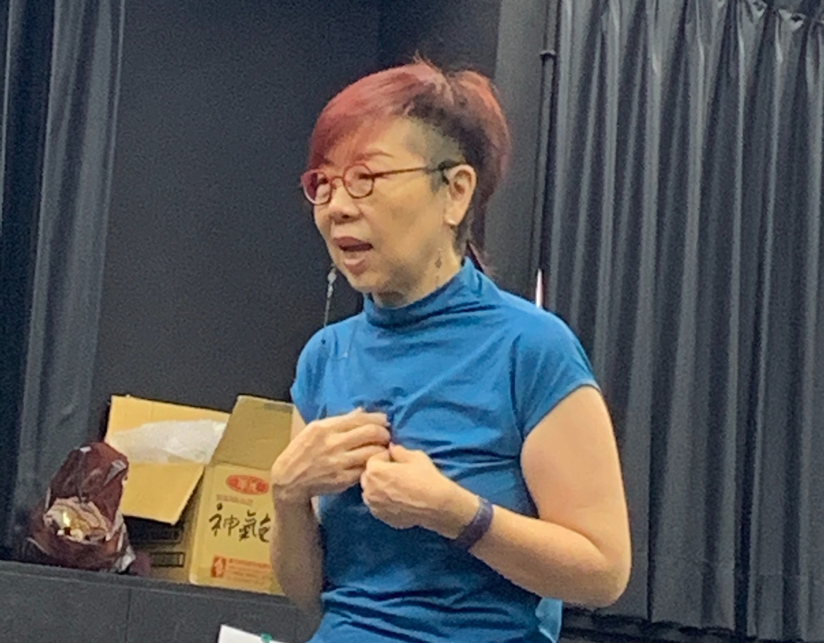 中央大學英美文學系特聘教授周慧玲老師主講美國前衛戲劇(另開新視窗/jpg檔)圖片
