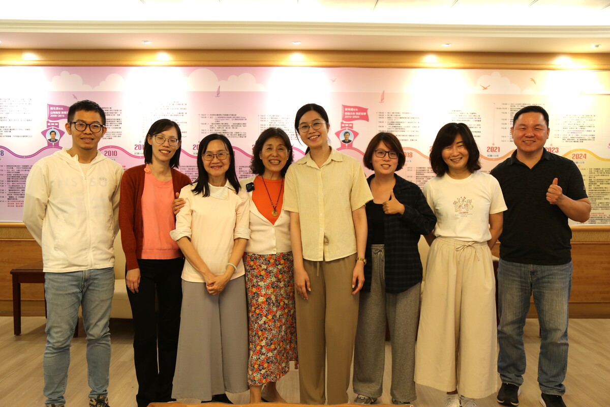 輕鬆的教學法成功吸引不少行政同仁回鍋參與(另開新視窗/jpg檔)圖片