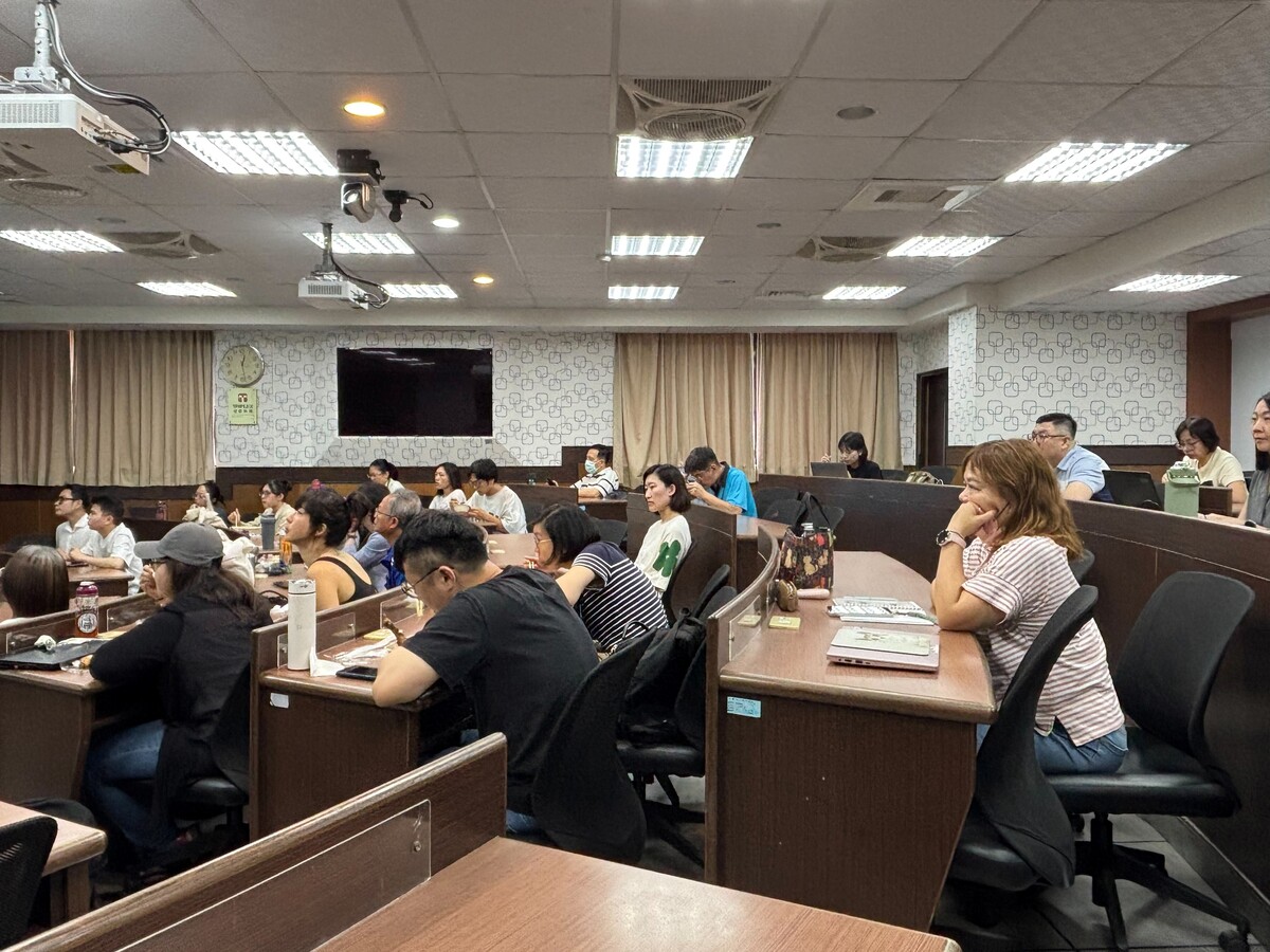 哈佛進修經驗分享會(另開新視窗/jpg檔)圖片