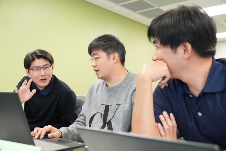 ASU海外EMI教師研習課程現場(另開新視窗/jpeg檔)圖片