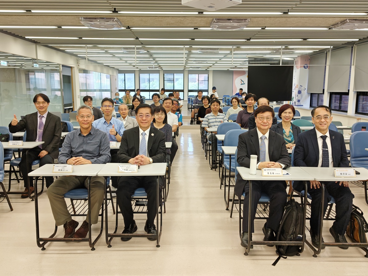國立中山大學舉辦「『毒』『藥』之間：跨越醫學、歷史與人文的對話」研討會，探討毒與藥在人類文明與現代醫療中的複雜關係。(另開新視窗/jpg檔)圖片