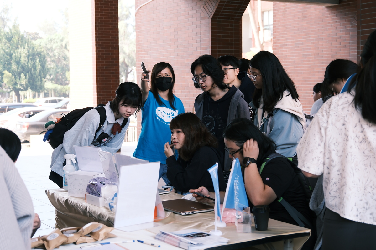 公益團體攤位(另開新視窗/jpg檔)圖片