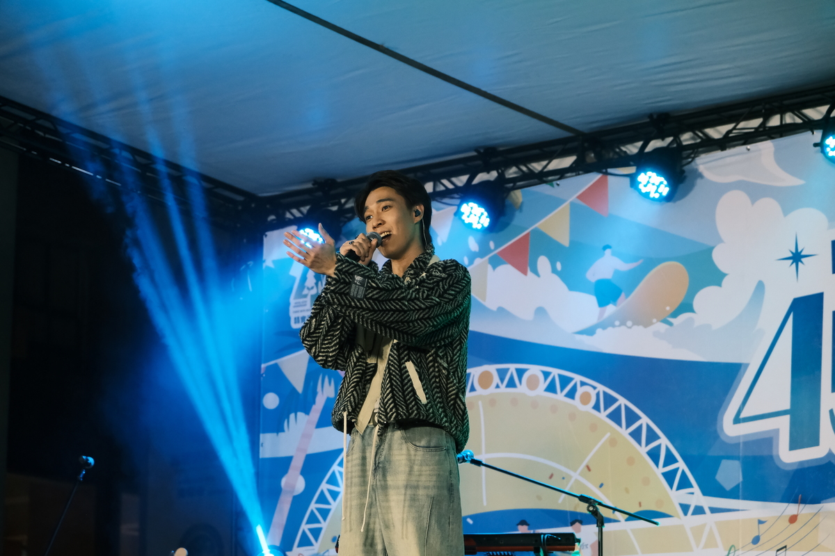 中山大學45週年校慶演唱會(另開新視窗/jpg檔)圖片