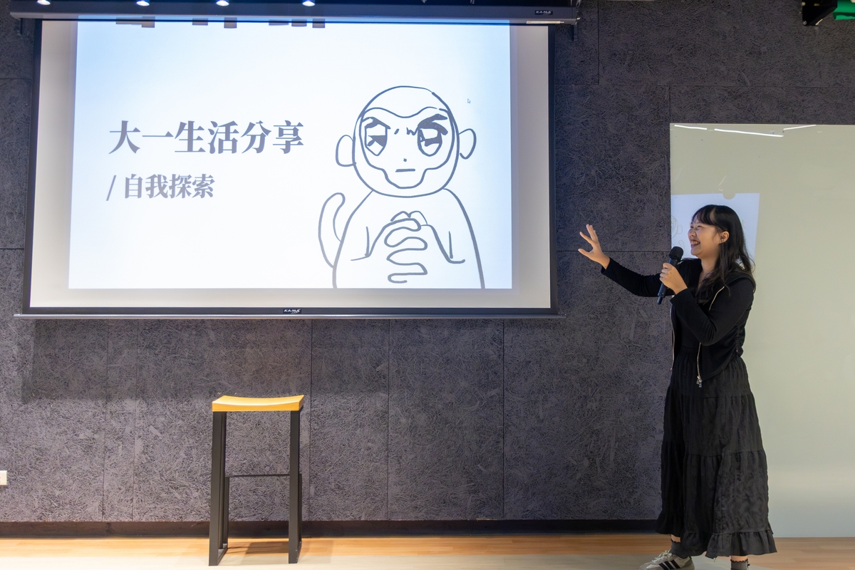 學員變隊輔傳承大學第一課　中山大學「世界候機室」開啟國際視野(另開新視窗/jpg檔)圖片