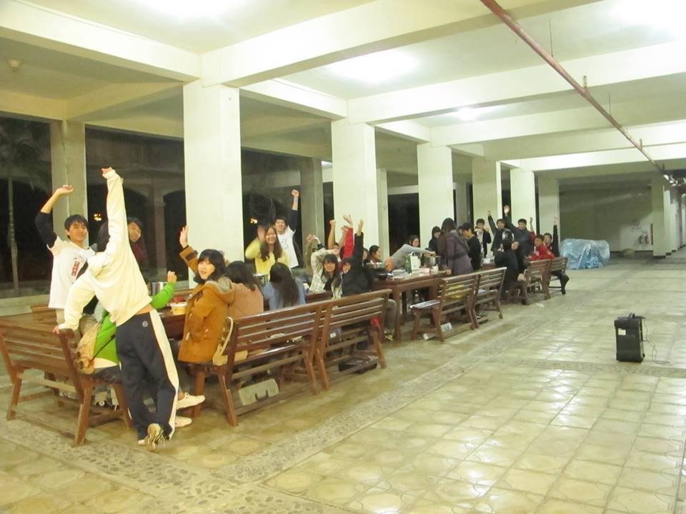 團圓圍暖大平安 中文系冬至團員煮湯圓(另開新視窗/jpg檔)圖片