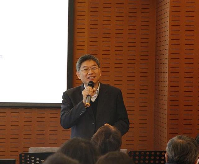 鄭義老師精彩演講(另開新視窗/jpg檔)圖片