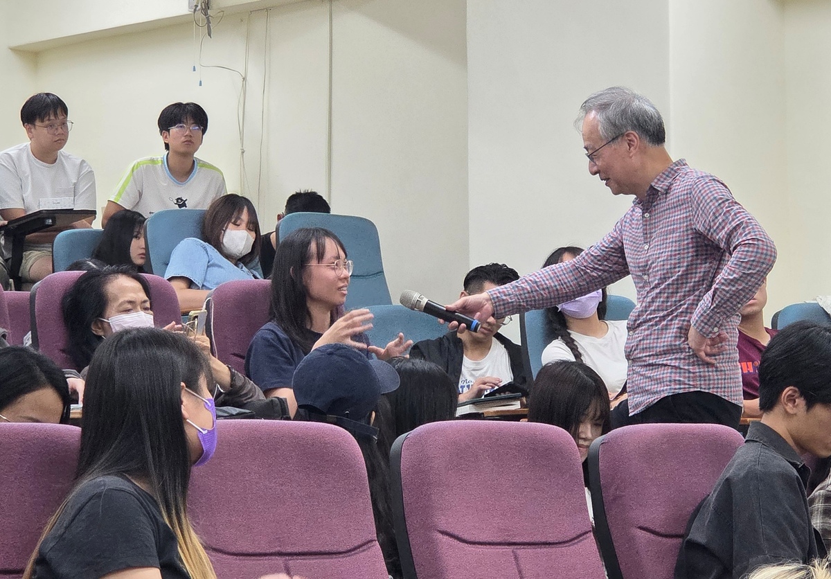 演講互動(另開新視窗/jpg檔)圖片