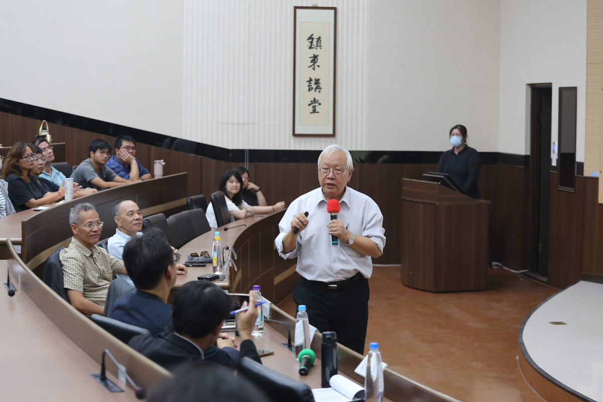 陳鎮東聘研究講座教授是中山大學首位在校獲選中央研究院院士(另開新視窗/jpg檔)圖片