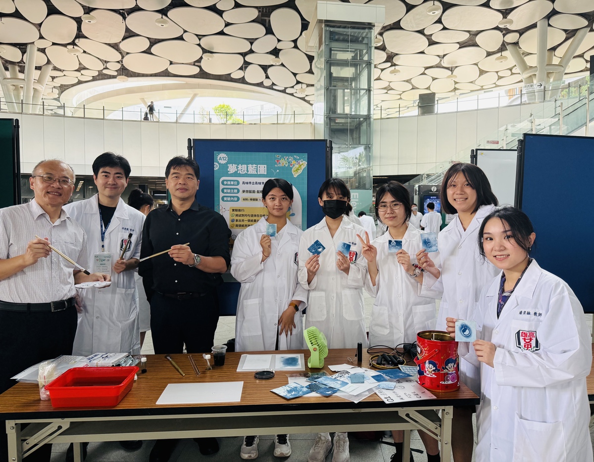 科普實驗攤位(另開新視窗/jpg檔)圖片