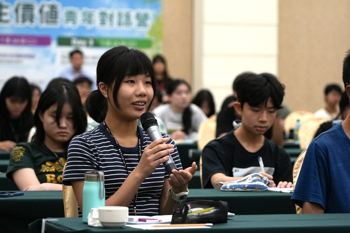 現場交流提問。(另開新視窗/jpg檔)圖片