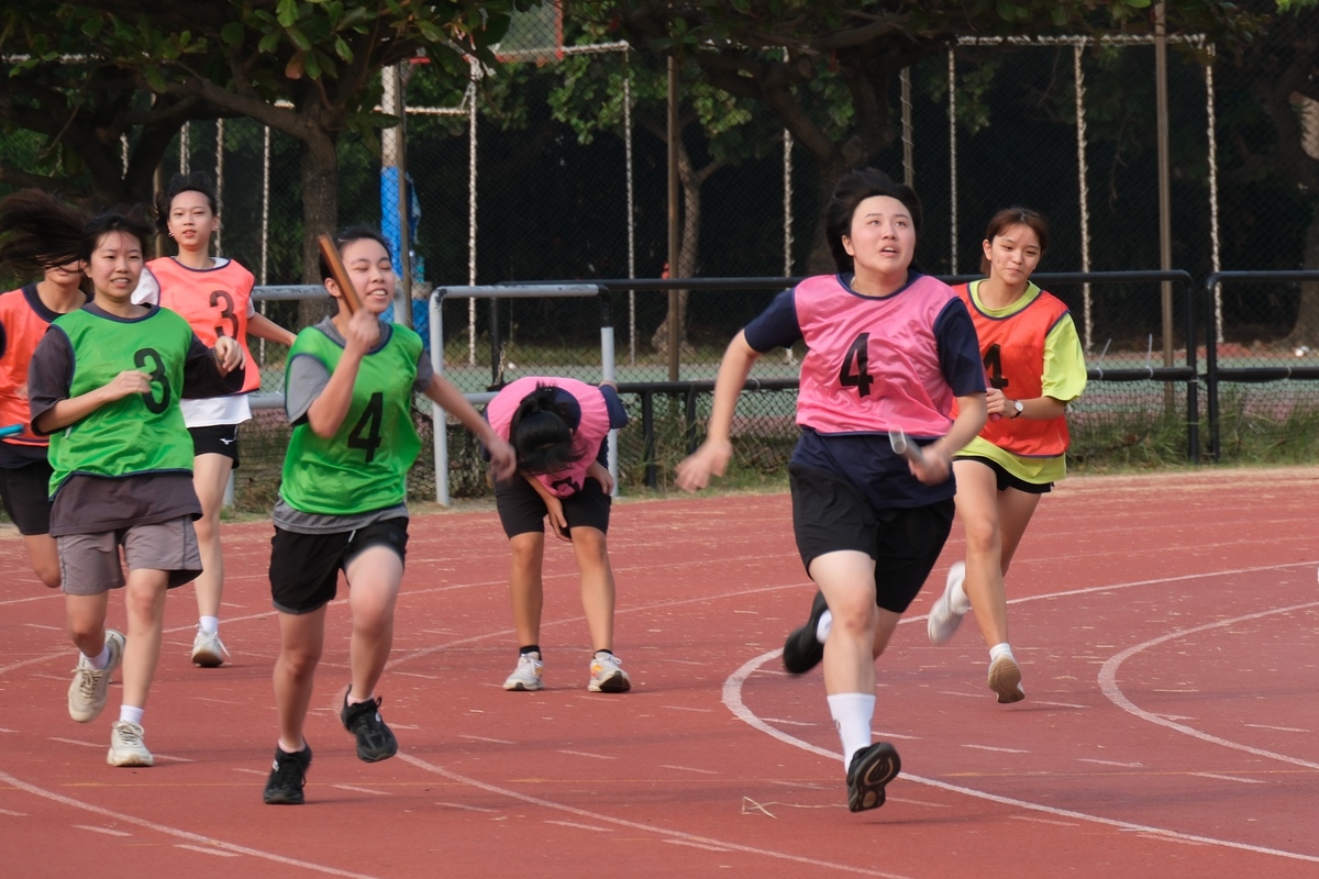 校慶運動競賽(另開新視窗/jpg檔)圖片