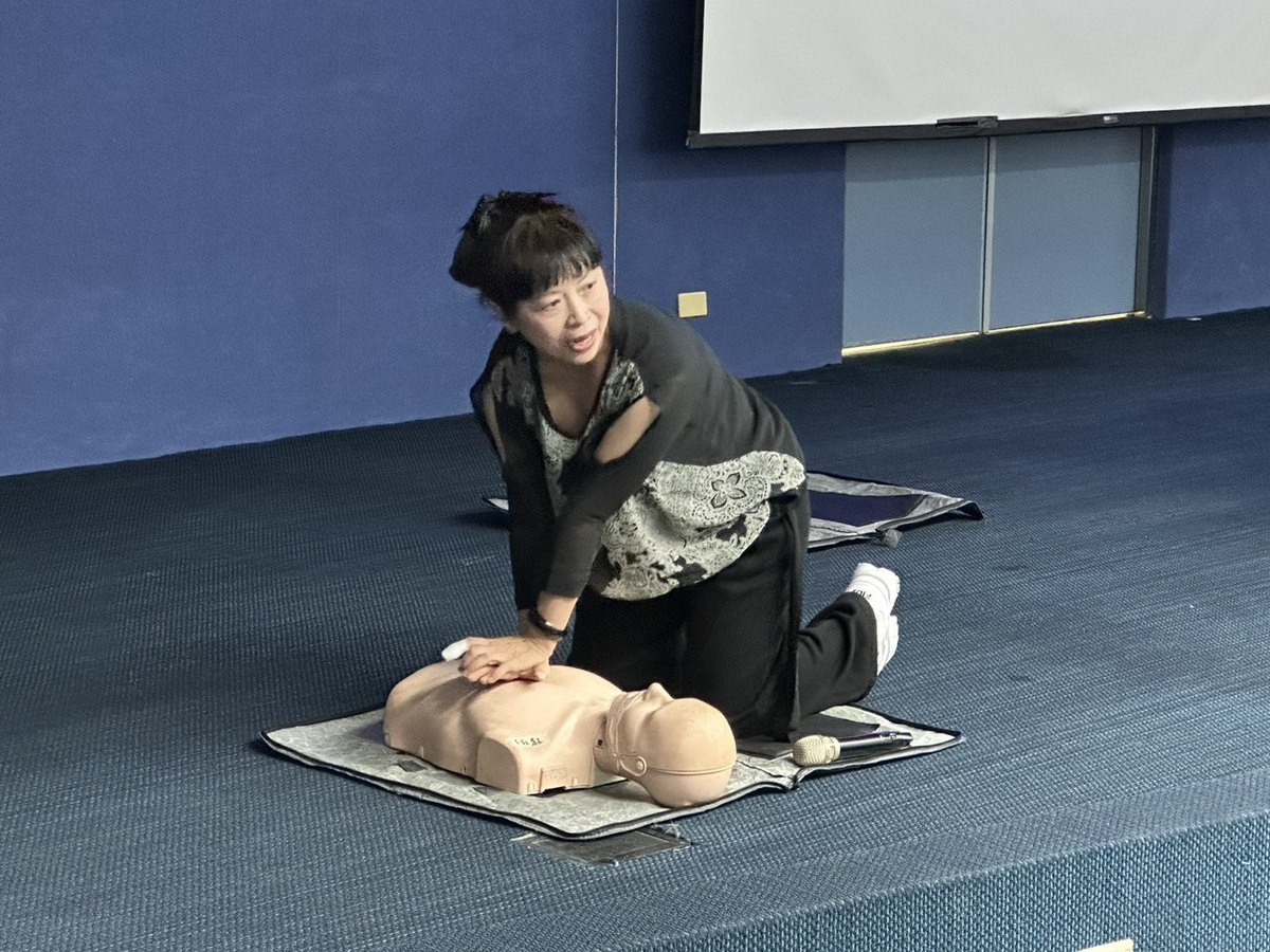 強化學生健康意識　西灣學院推動菸害防制與急救技能(另開新視窗/jpg檔)圖片