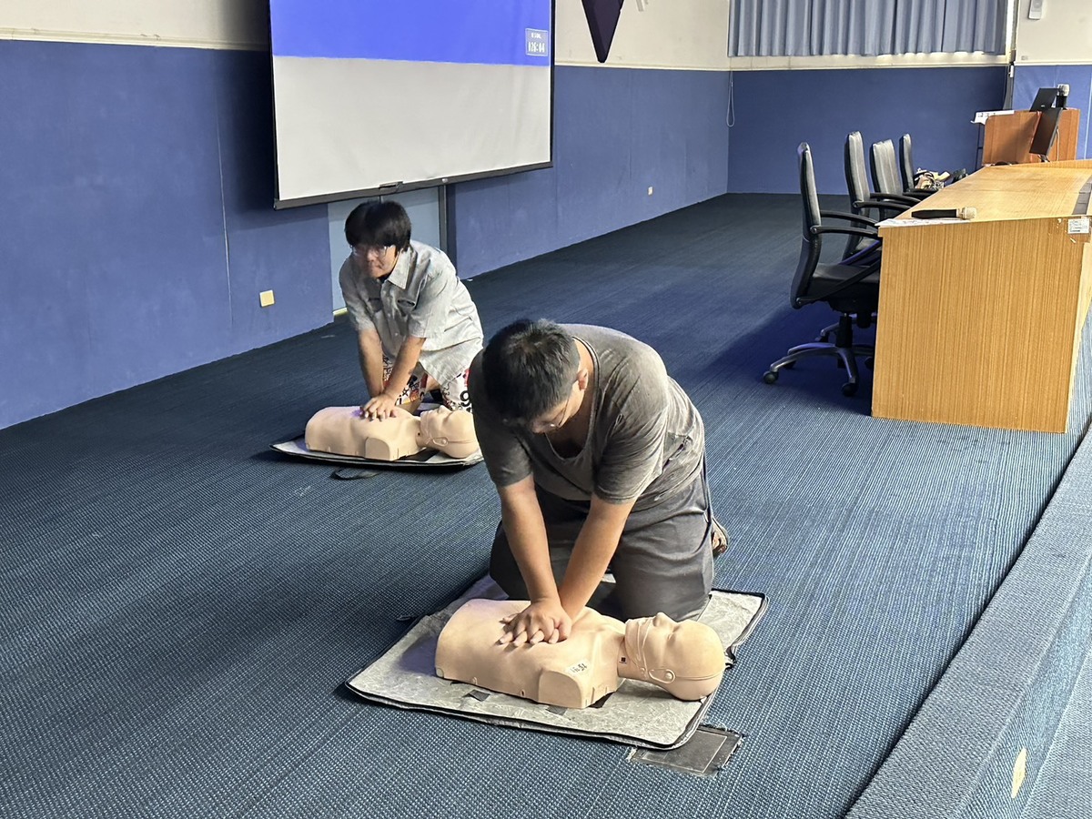 強化學生健康意識　西灣學院推動菸害防制與急救技能(另開新視窗/jpg檔)圖片