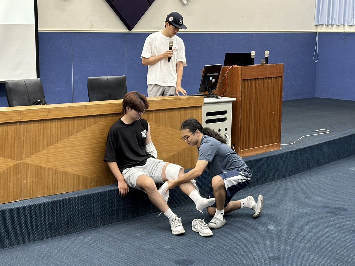 強化學生健康意識　西灣學院推動菸害防制與急救技能(另開新視窗/jpg檔)圖片