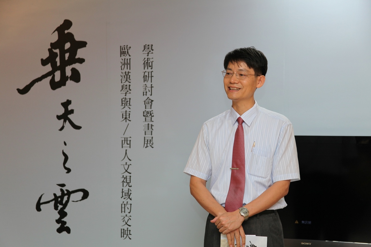 國立中山大學圖書與資訊處副處長鄺獻榮(另開新視窗/jpg檔)圖片
