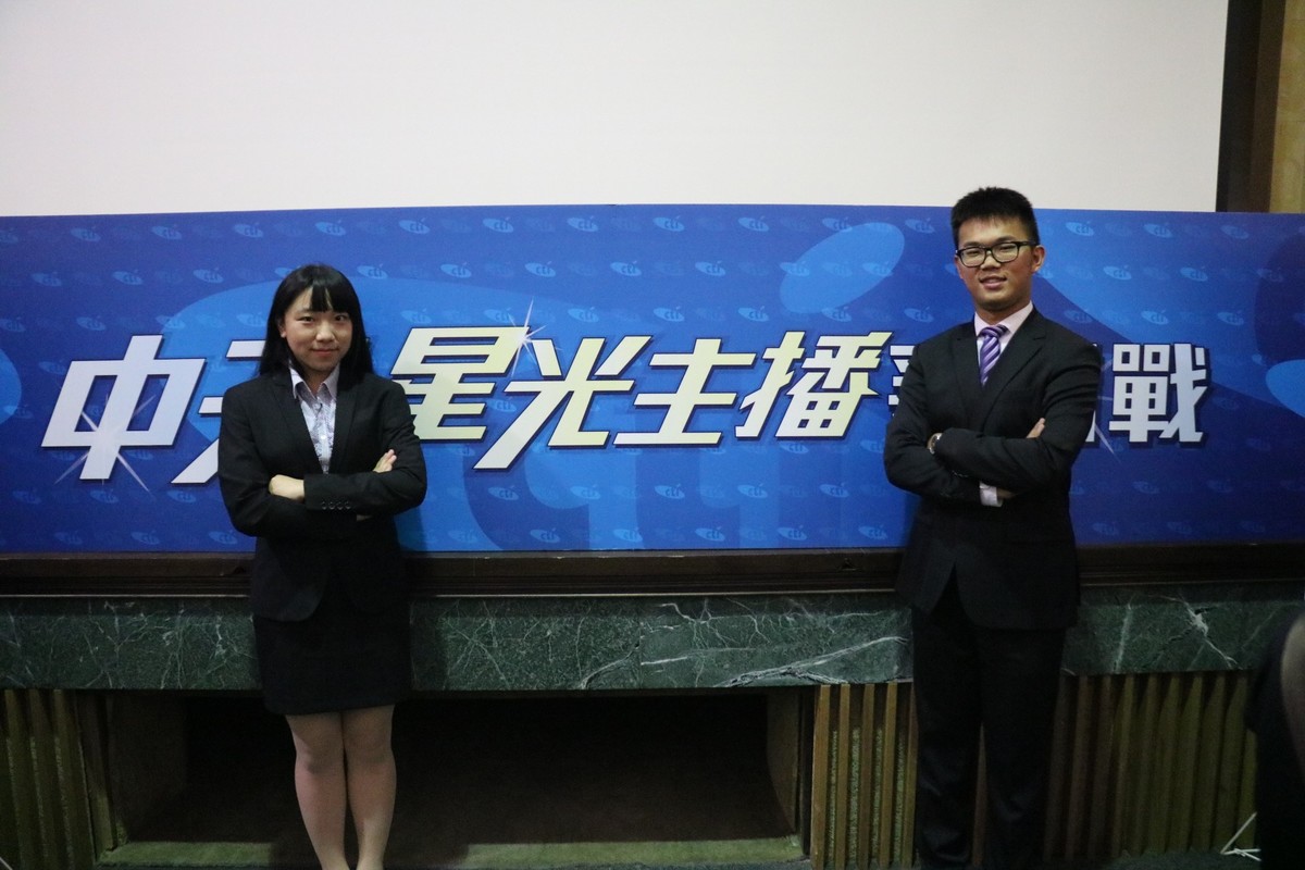 中天電視主播爭霸戰 中山校園記者海選晉級(另開新視窗/jpg檔)圖片