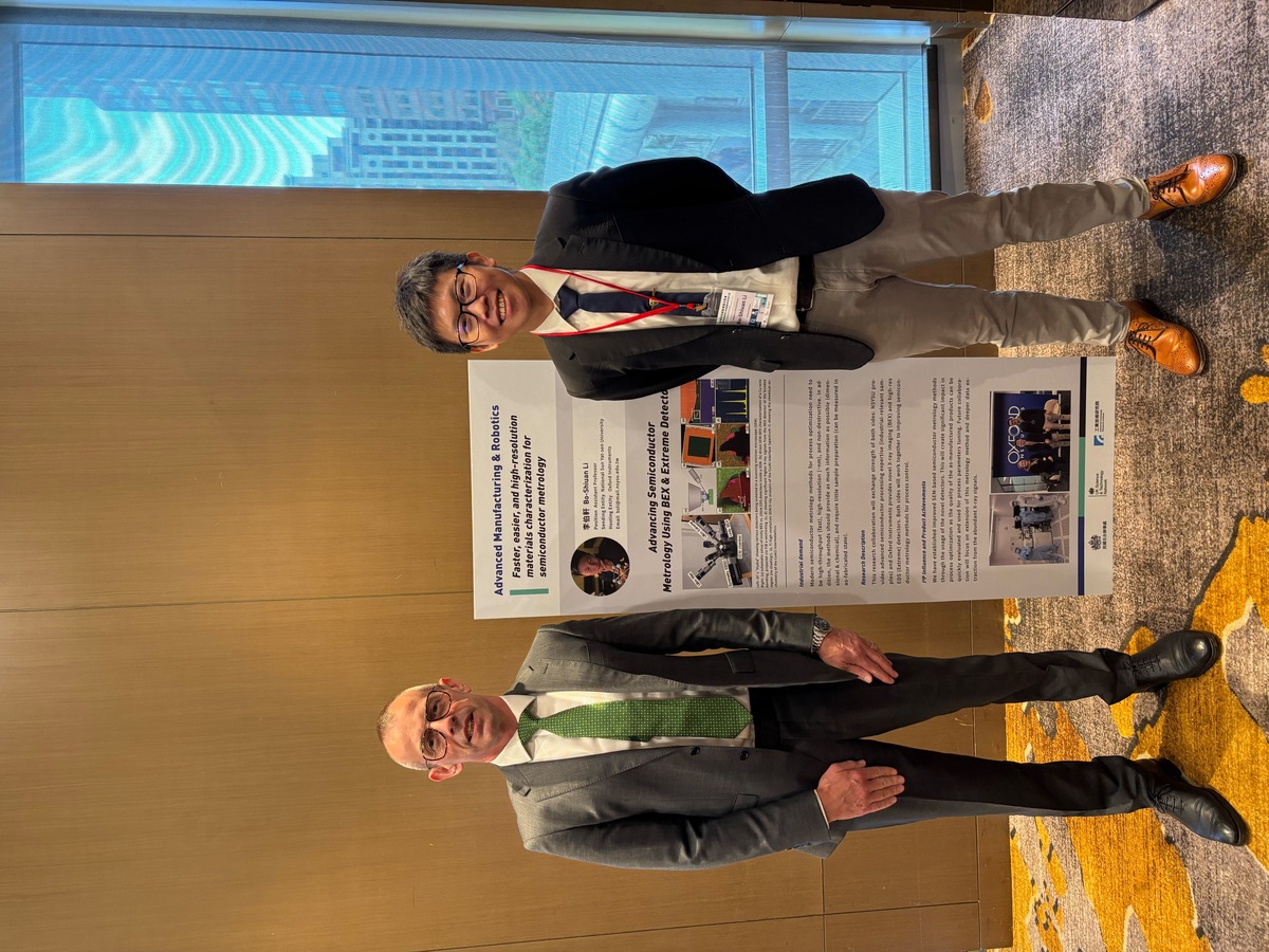 中山大學機電與機械工程學系助理教授李伯軒（右）表示，此項技術可望協助半導體業者加速晶片品質驗證，並進一步優化製程參數。(另開新視窗/jpg檔)圖片