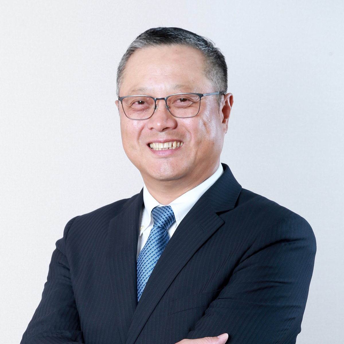 社會服務類傑出校友:巴巴事業集團董事長黃烱輝(管理學院高階經營碩士學程在職專班EMBA第14屆)